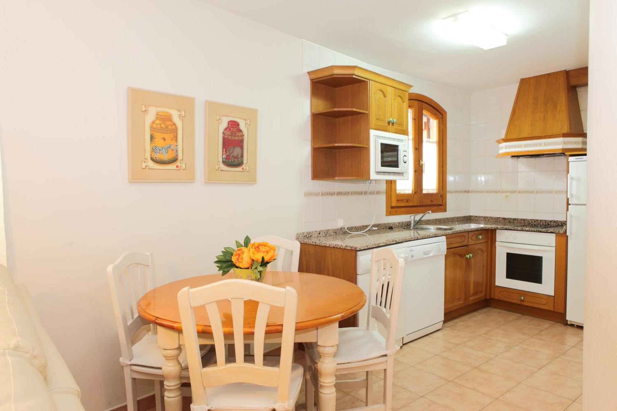 Sahun Apartamentos Alba Casa Alquesera מראה חיצוני תמונה