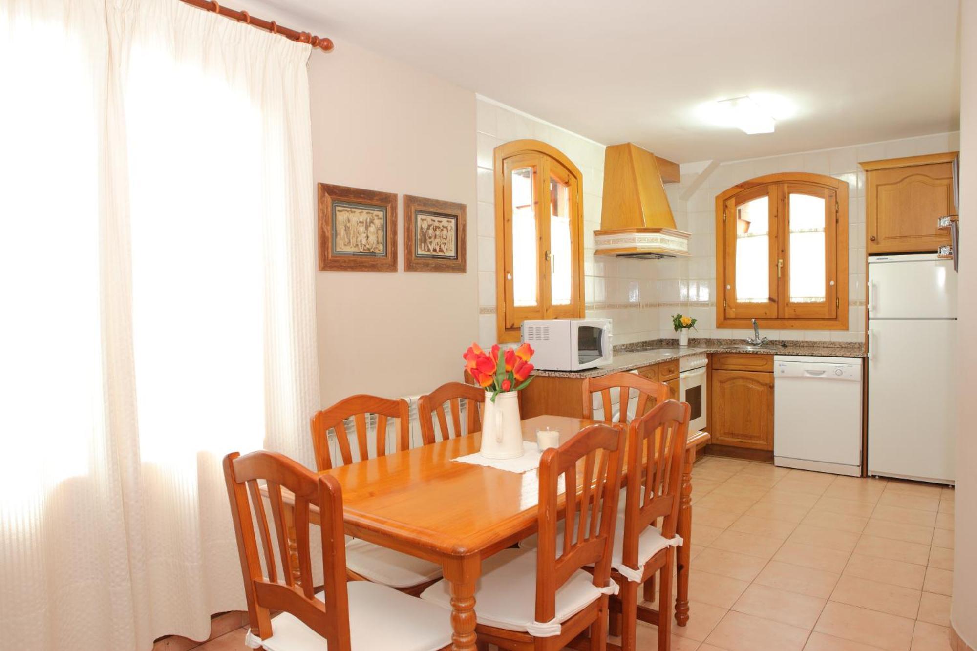 Sahun Apartamentos Alba Casa Alquesera מראה חיצוני תמונה